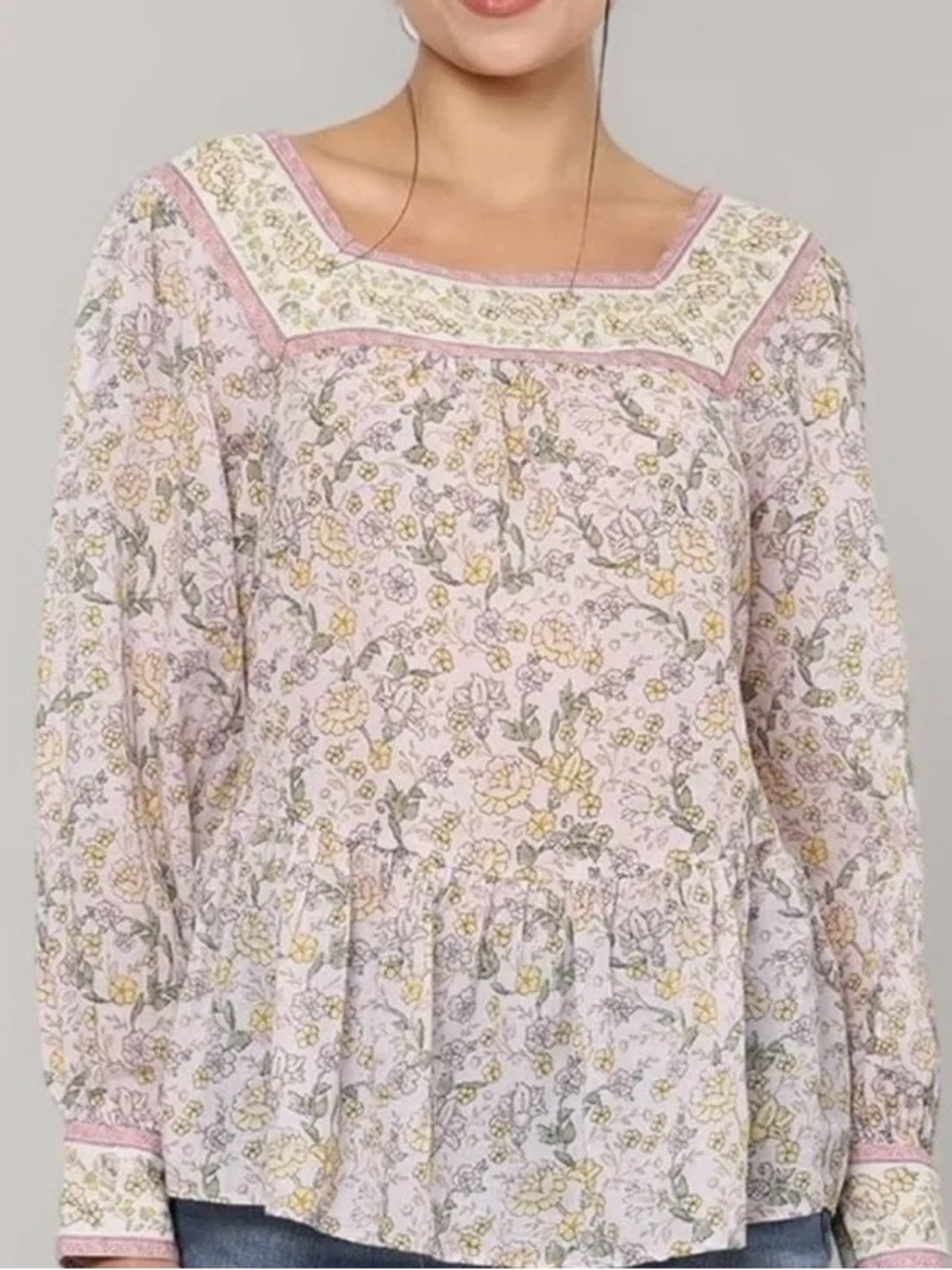 American Eagle Outfitters Light Pink Floral Peplum Blouse NWT Large